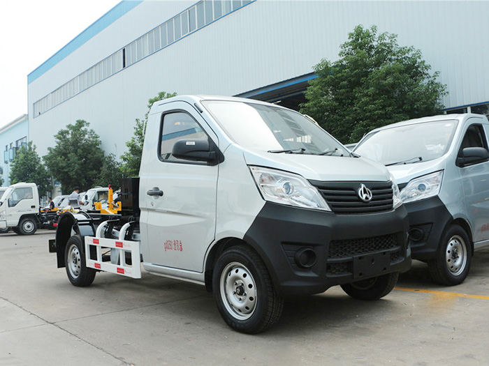 長安勾臂垃圾車-3方