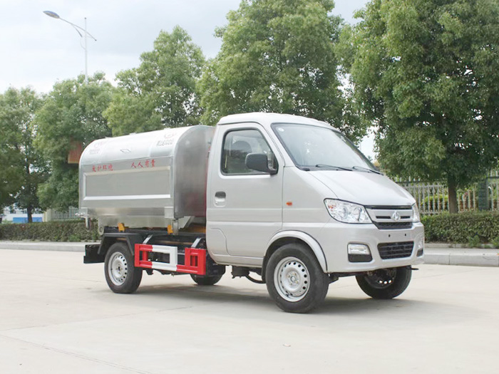 長(zhǎng)安勾臂垃圾車(chē)-3方