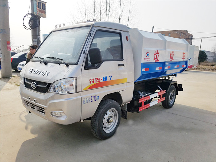 凱馬掛桶垃圾車-2方
