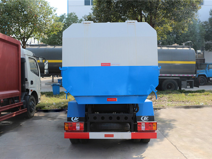 福田小卡掛桶垃圾車(chē)-3方