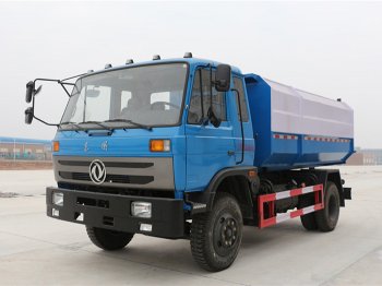 東風(fēng)145掛桶垃圾車-12方