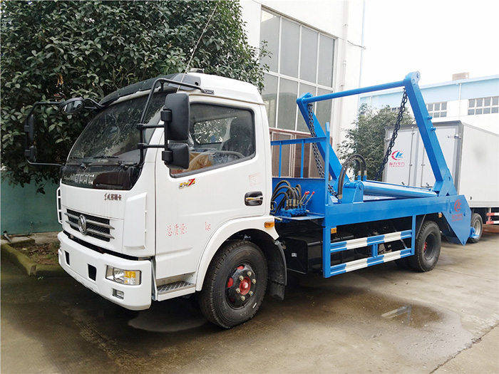 大多利卡擺臂垃圾車-8方