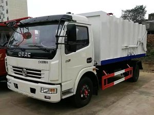東風(fēng)大多利卡對接式垃圾車