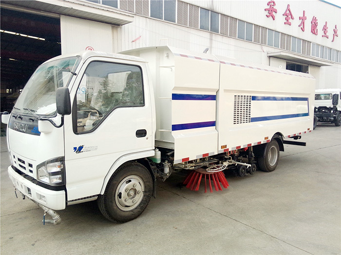 五十鈴洗掃車