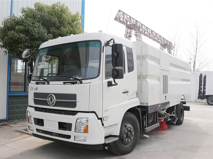 東風(fēng)天錦洗掃車