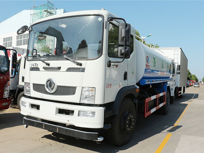 東風(fēng)T3灑水車-12方