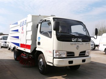 東風(fēng)小多利卡掃路車