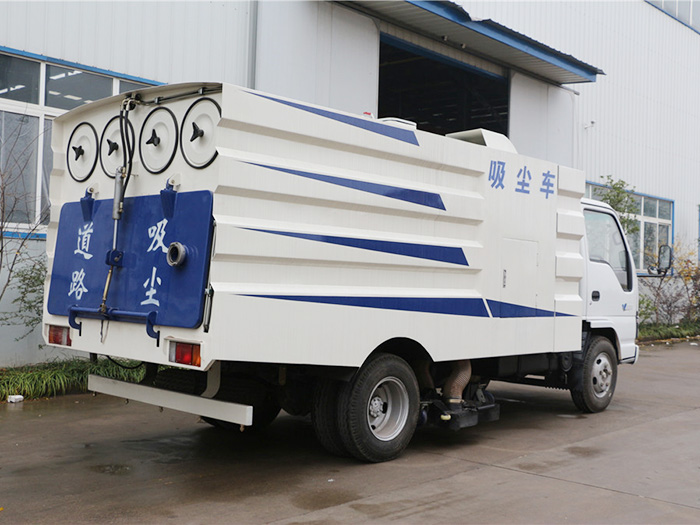 五十鈴吸塵車