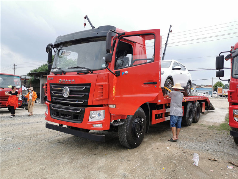 華神F5后八輪平板車