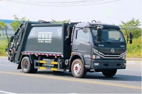 東風(fēng)多利卡8方壓縮式垃圾車