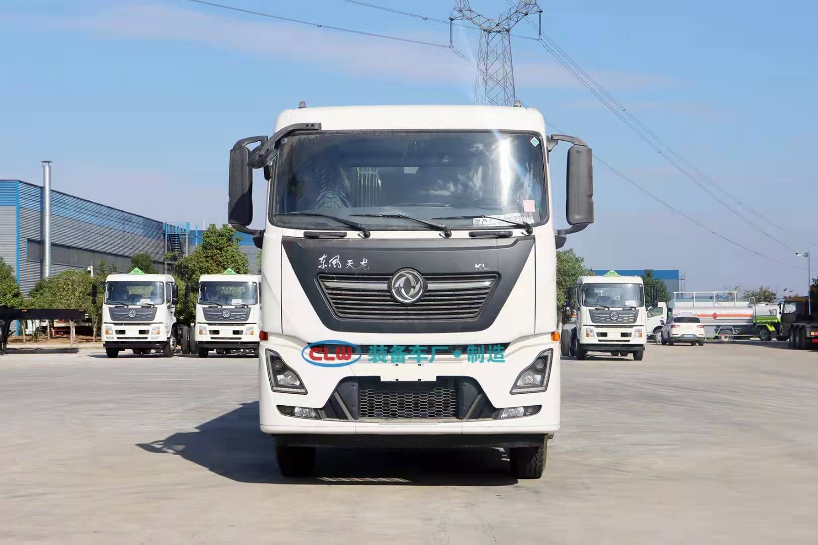 東風(fēng)天龍后雙橋壓縮式垃圾車