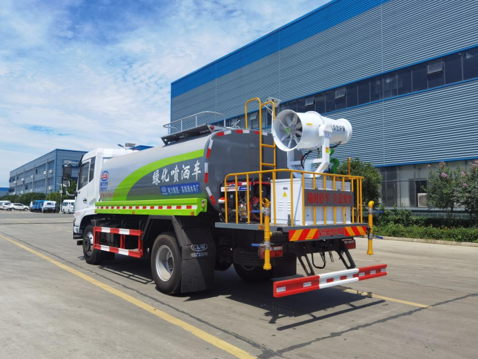 東風(fēng)多利卡12立方灑水車