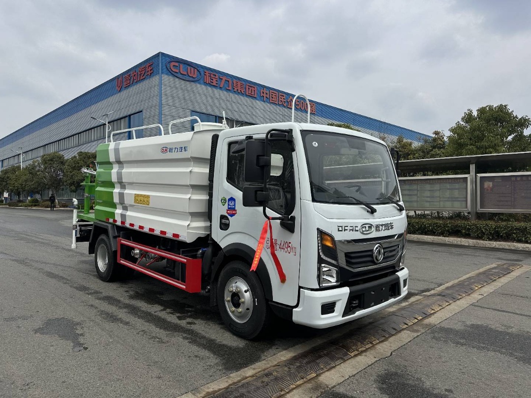 東風(fēng)消毒灑水車