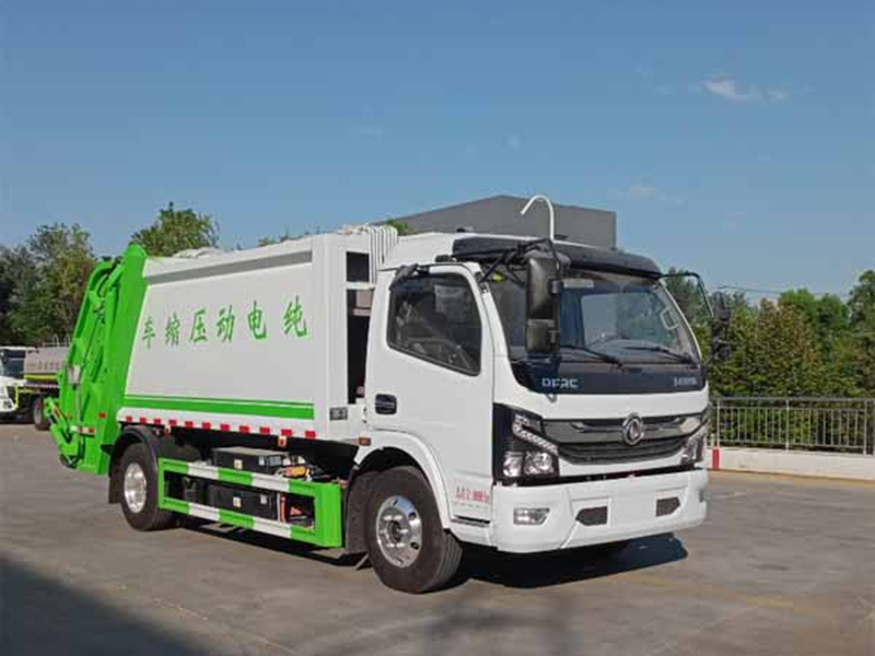 8方電動(dòng)壓縮式垃圾車