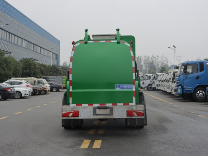 7方純電動餐廚垃圾車