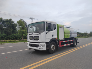 東風(fēng)12方純電動(dòng)灑水車(chē)
