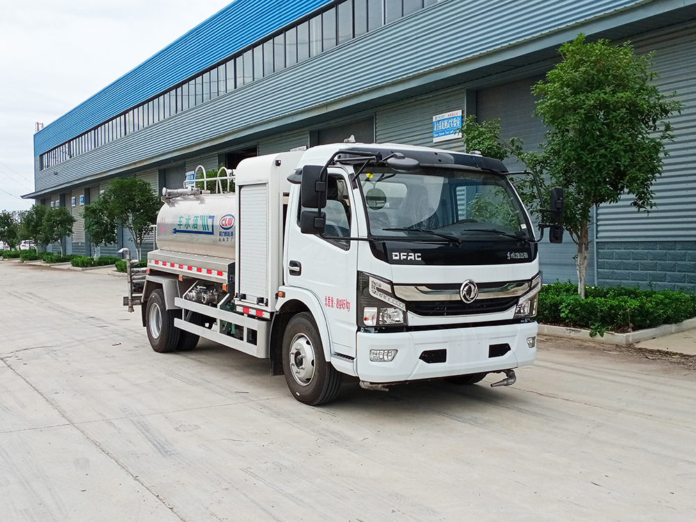 東風(fēng)5方純電動灑水車