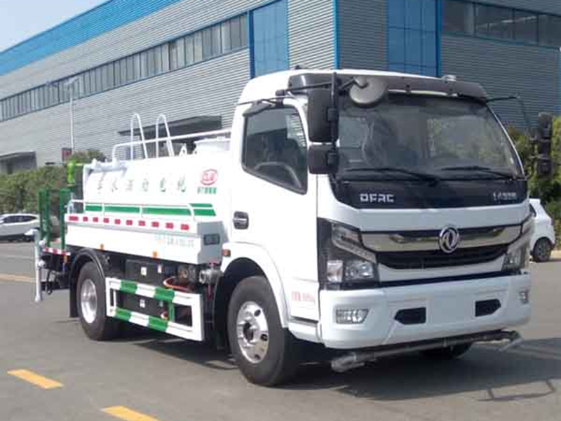 東風(fēng)多利卡5方純電動(dòng)灑水車