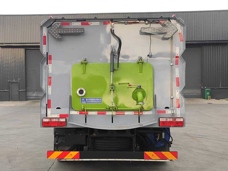 東風(fēng)CL5123TXSBEV型純電動(dòng)洗掃車(chē)