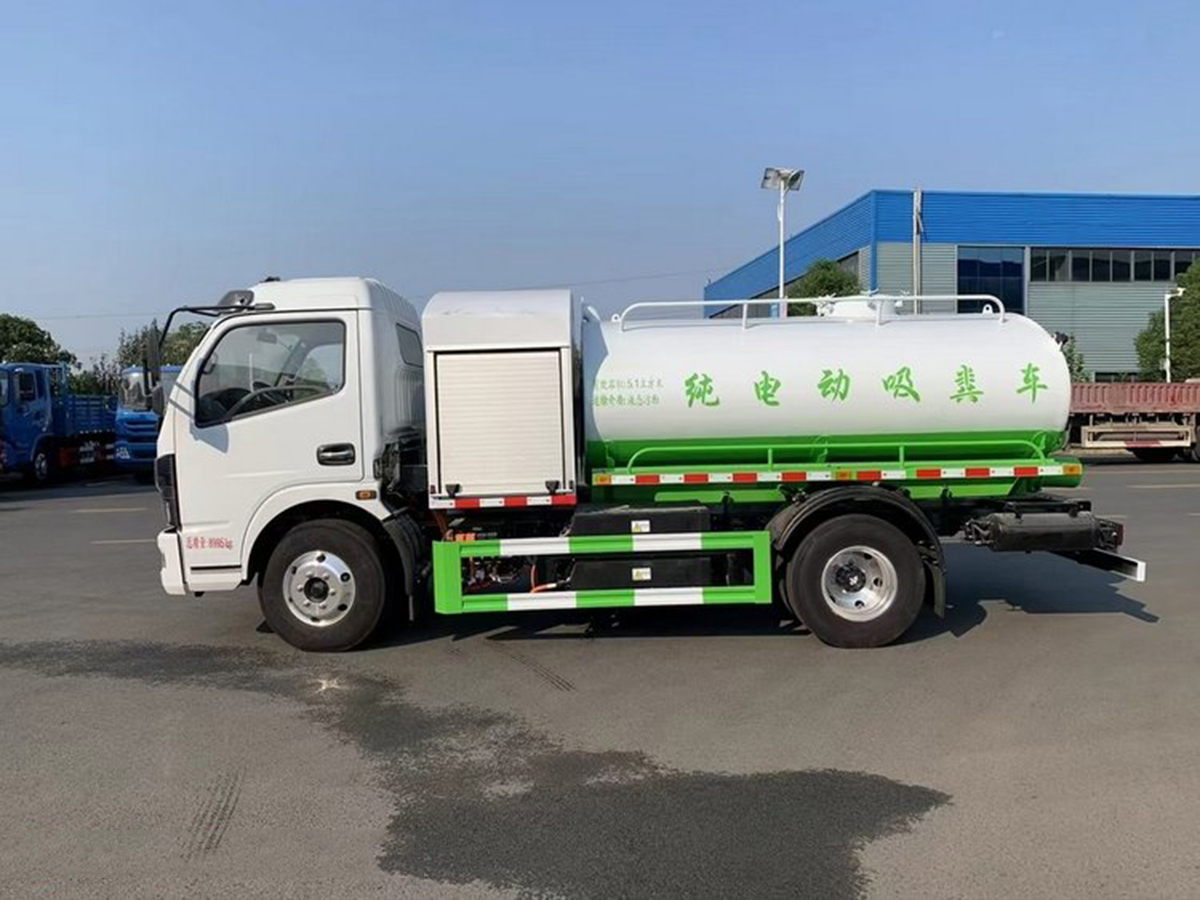 東風(fēng)5方CL5090GXEBEV純電動(dòng)吸糞車(chē)
